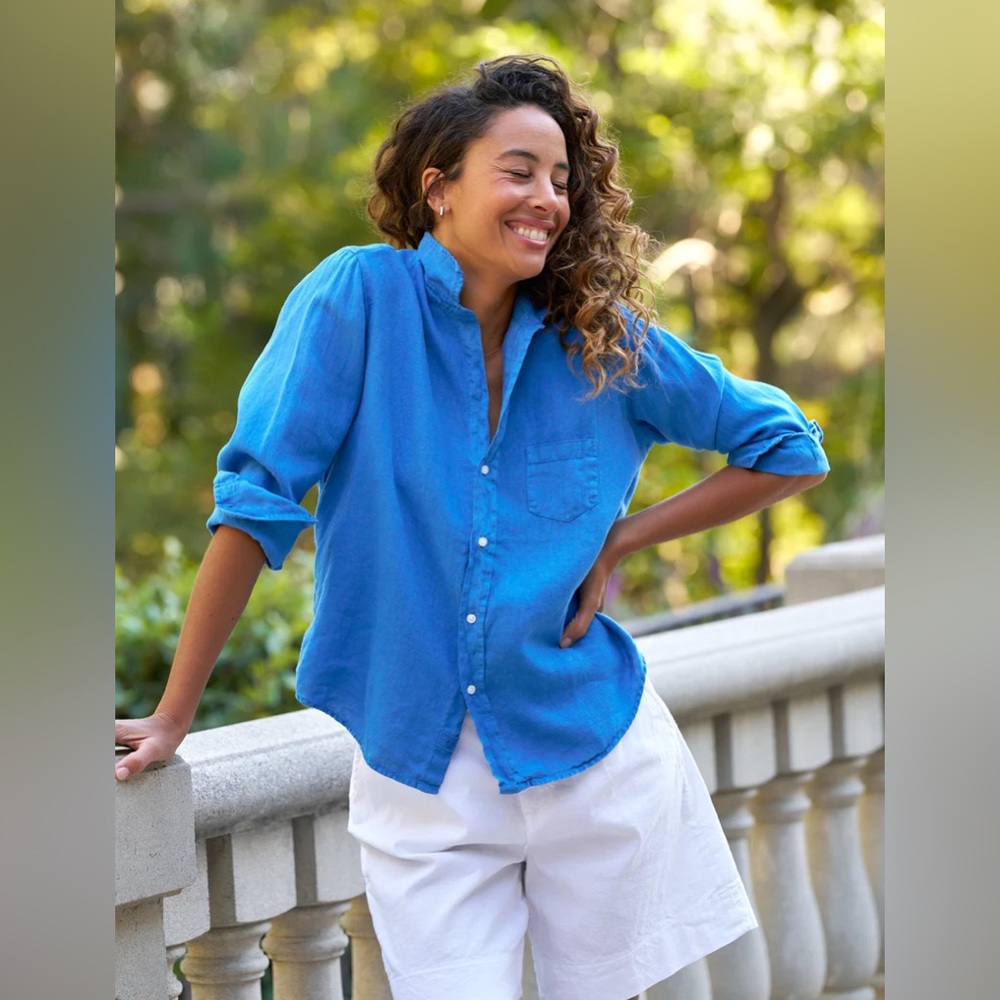 Eileen Washed 100% Linen Button Down in Marlin size L